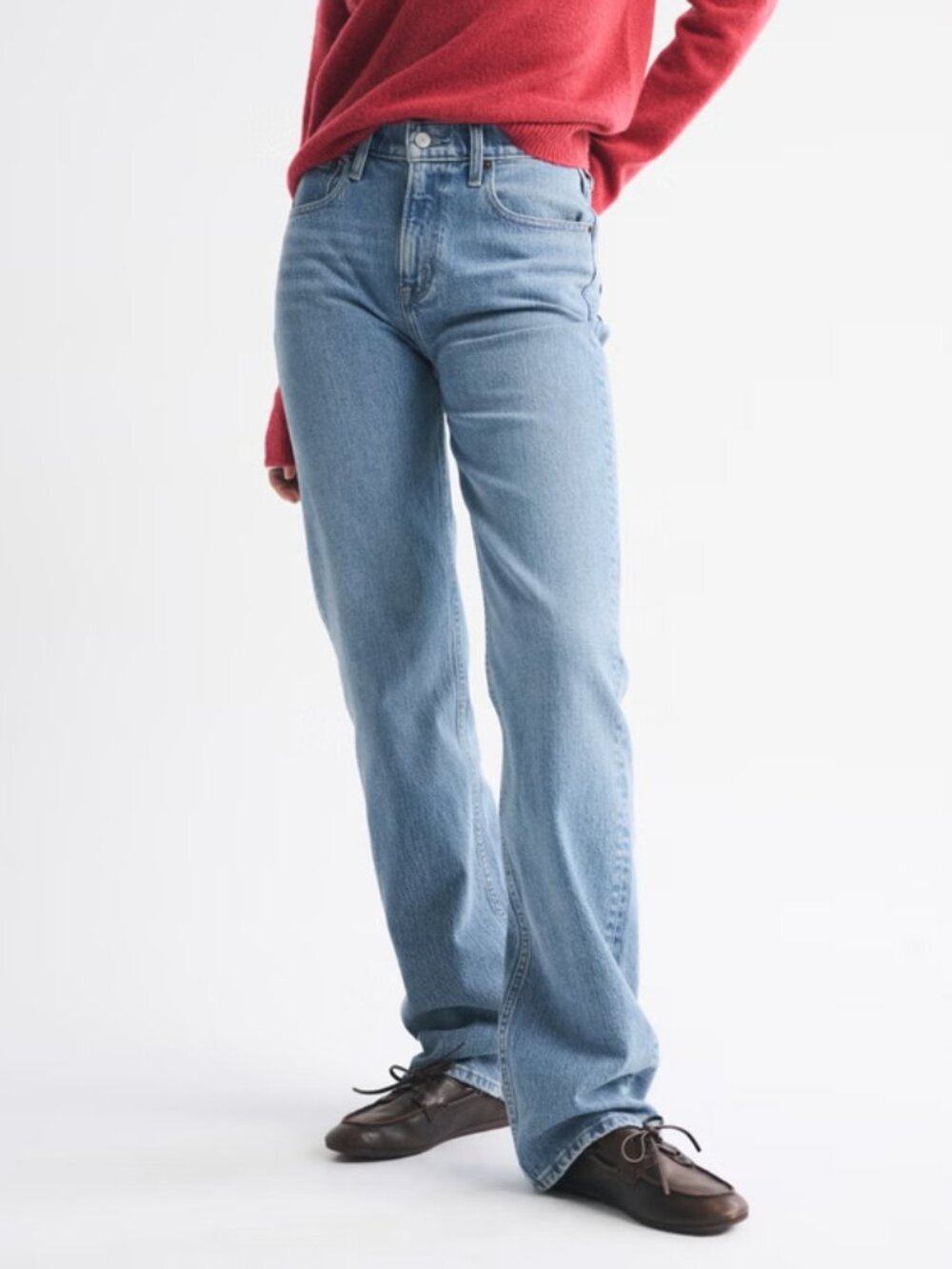 Abercrombie - High Rise 90s Relaxed Heart Embroidered Jean - 27 Long